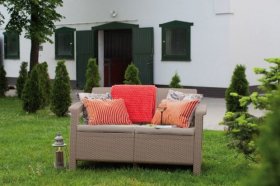 Диван пластиковый Корфу (Corfu love seat) капучино - песок в Красноуральске - krasnouralsk.ok-mebel.com | фото 3