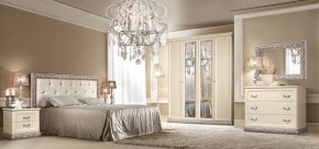Комод узкий Тиффани штрих-лак/серебро (ТФКМ-2 ) в Красноуральске - krasnouralsk.ok-mebel.com | фото 2